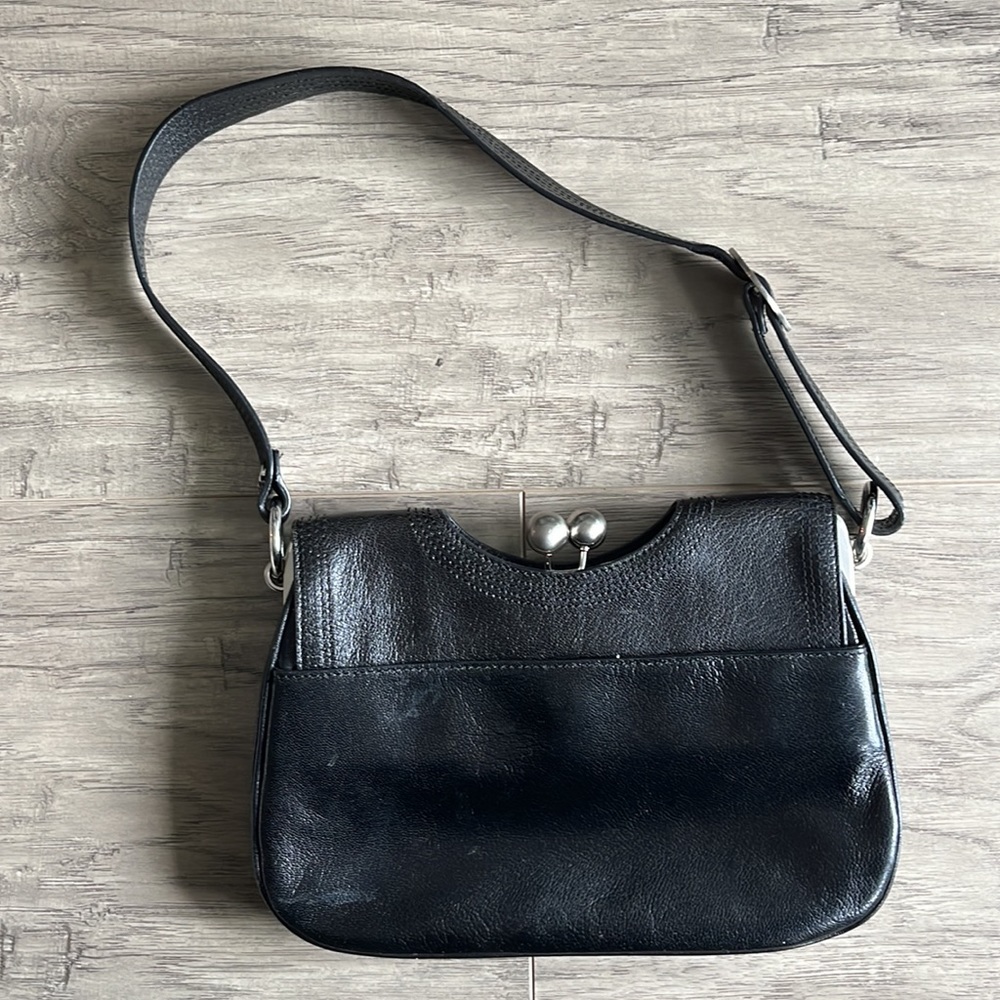 Charles David black leather purse